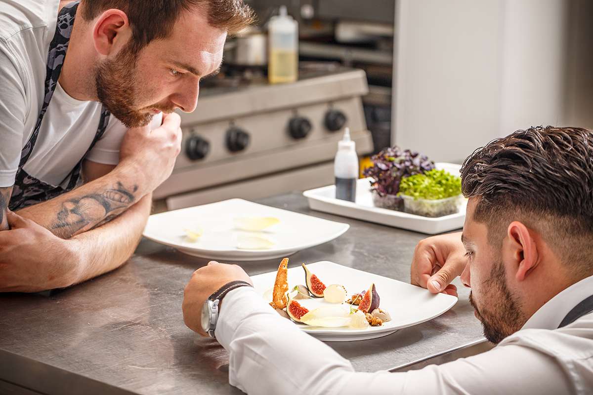 Successful culinary interview with our expert tips on preparation, presentation, and showcasing your unique culinary skills to potential employers.