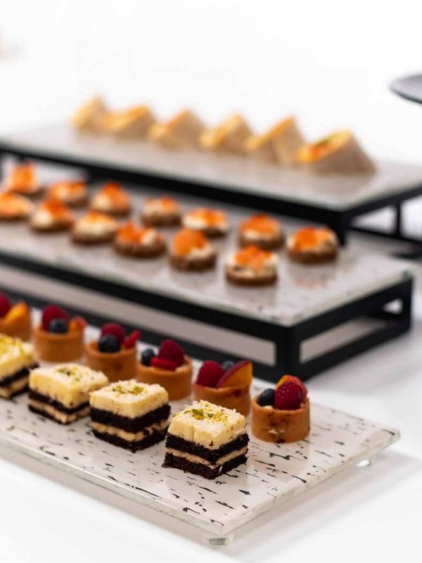 3-tier-platter-F2-14-13-DMZ41471-BK-P3055616_resize 3-tier-platter-F2-14-13-DMZ41471-BK-P3055616_resize